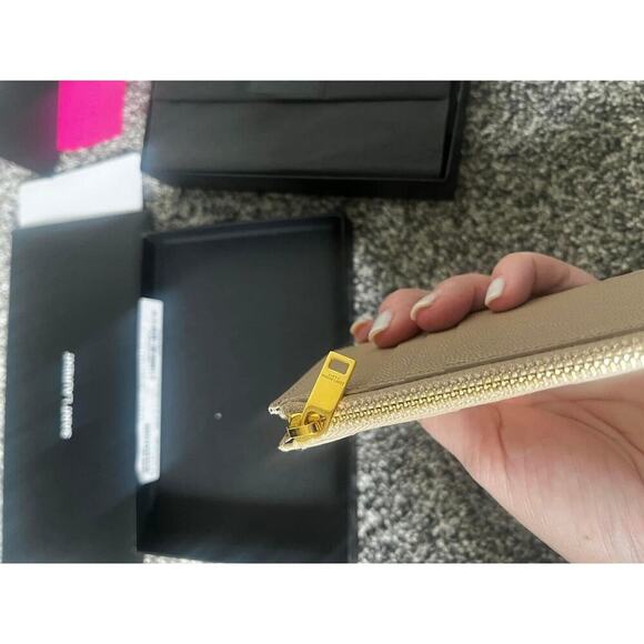 YSL Yves Saint Laurent Cassandre Matelasse Fragments Zipped Card Case Dark Beige - Picture 7 of 14